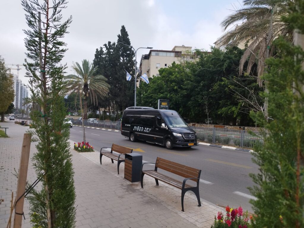 שירותי הסעות במרכז